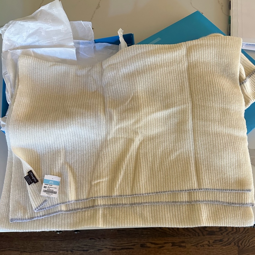 J McLaughlin CASHMERE Scarf